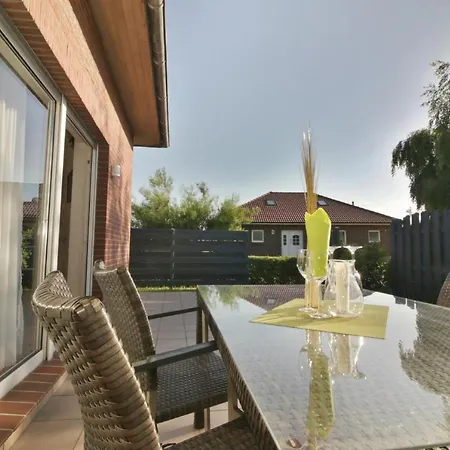 Inselblick Holiday home Schillig